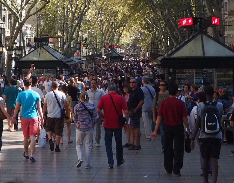 Lots of people on Las Ramblas