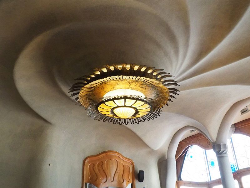 This ceiling light looks like an anemone