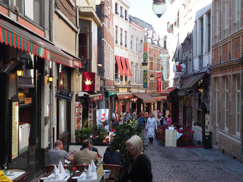 Restaurants on the Rue de Bouchers