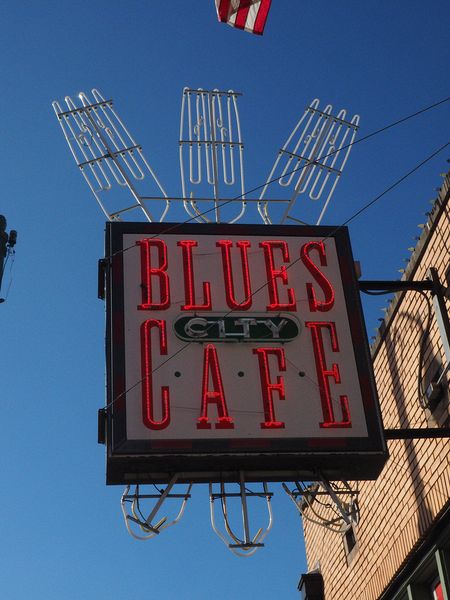 Blues City Cafe sign