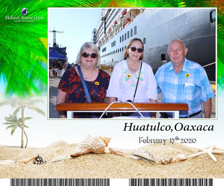 Linda, June, and Pete at Huatulco 2