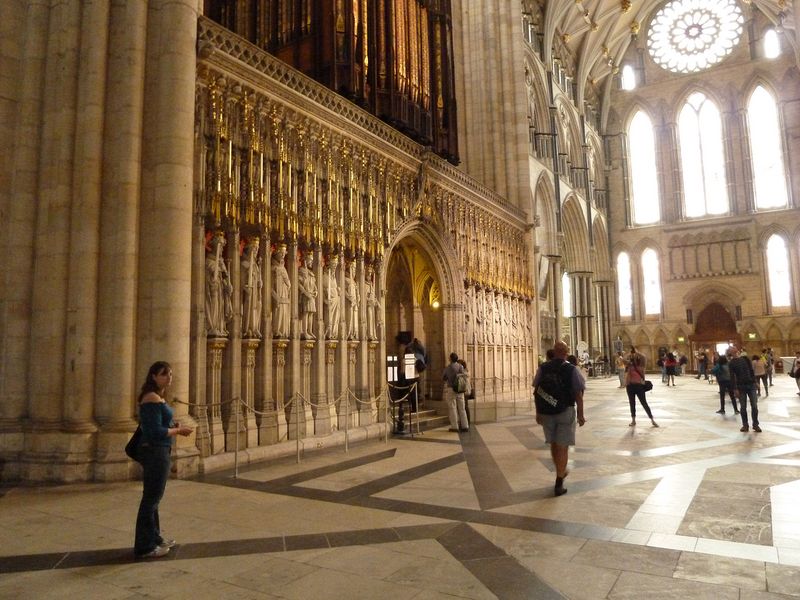 Entrance to the quire