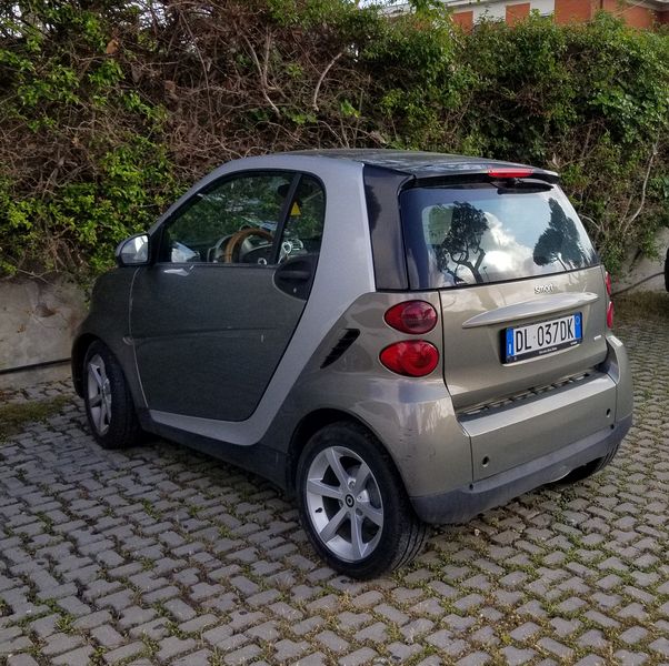 Smart Car in Fiumicino