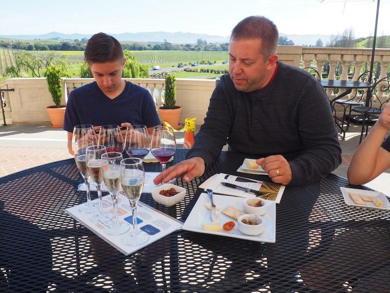 Dave reads the tasting notes