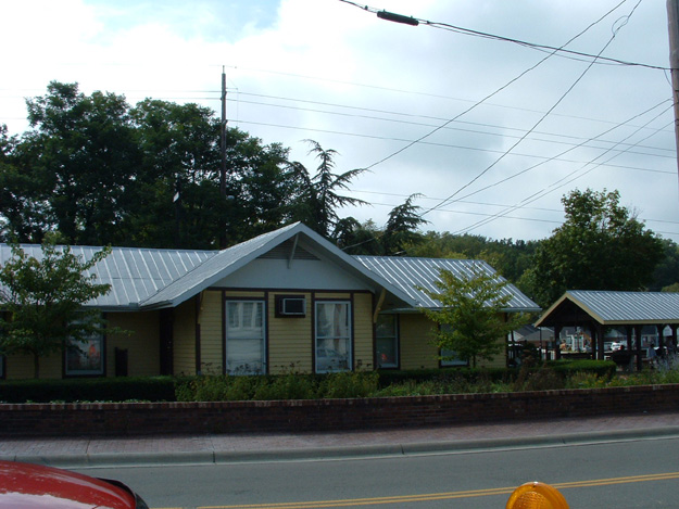 06-Lebanon Ohio train station