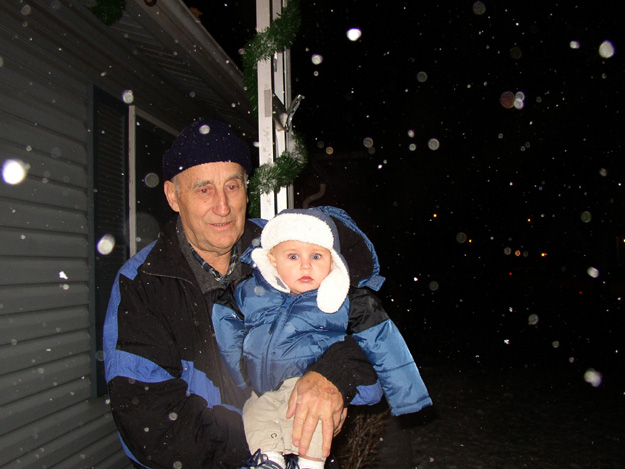 07-grandpa with andrew at t-giving 2003