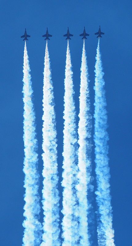 Blue Angels straight up