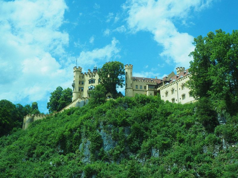 We arrive in the town of Hohenschwangau, which has its own castle