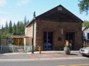 425 Main St
